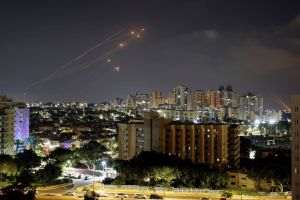 Atacul Israelului asupra Iranului: Mai mult decât o lovitură la programul nuclear, o încercare de schimbare a regimului